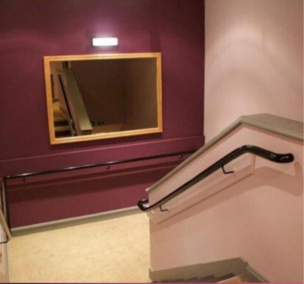 דנפרמליין Rooms At 29 Bruce Street מראה חיצוני תמונה