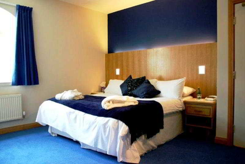 דנפרמליין Rooms At 29 Bruce Street מראה חיצוני תמונה